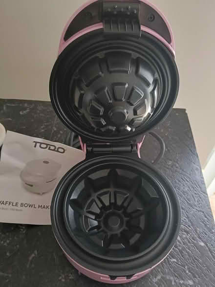 Photo of free bowl shape waffle maker (byford) #2