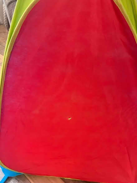 Photo of free Pop-up Play Tent (Hemel, HP3) #3