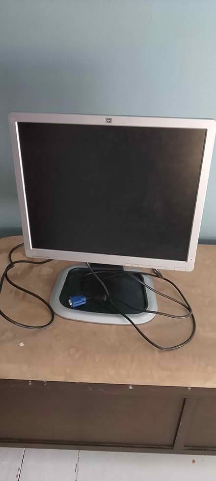 Photo of free Computer monitor (Ip2) #1