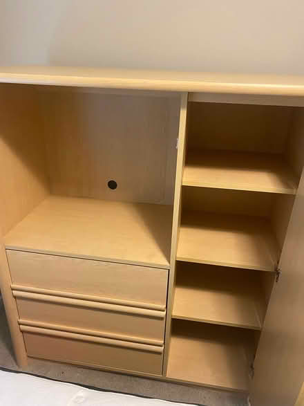 Photo of free Dresser/ desk (865 panet road, Winnipeg) #2
