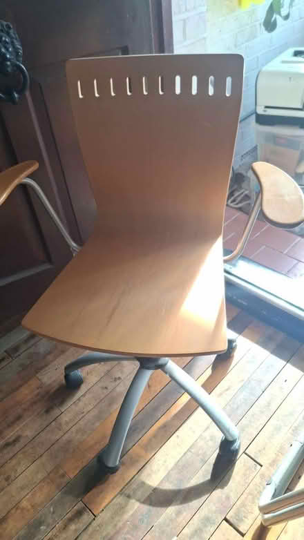Photo of free Office chair on casters (Upper Norwood SE19) #1