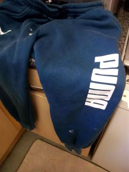 Photo of free Pink ellesse joggers bundle etc (Ashhill walk Bd47jf) #3