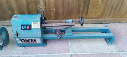 Photo of free Wood lathe and bench grinder (Kingsway Bath BA2) #3