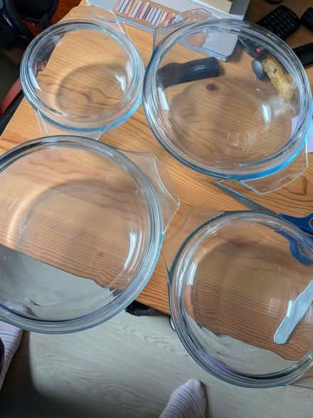 Photo of free Set 4 Pyrex casserole dishes (Abraham Heights LA1) #2