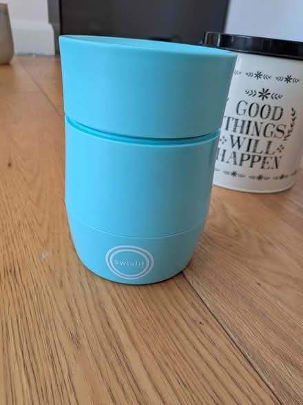 Photo of free Thermo lunch box Swivlit (W5) #1