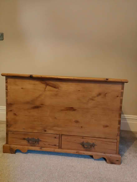 Photo of free blanket/linen box (Youlgreave DE45) #2