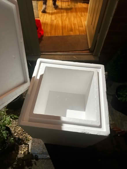 Photo of free (EPS) thermal cooler (Malvern WR14) #2