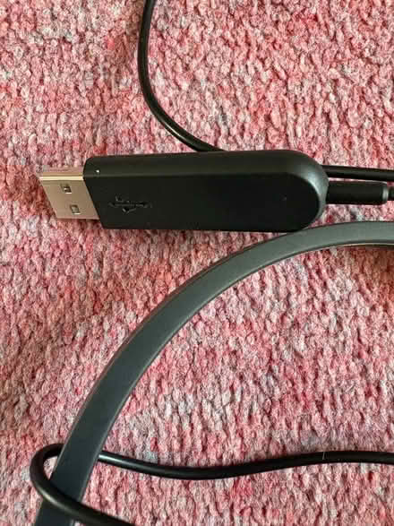 Photo of free USB Headphones with microphone (Tunbridge Wells N. TN4) #3