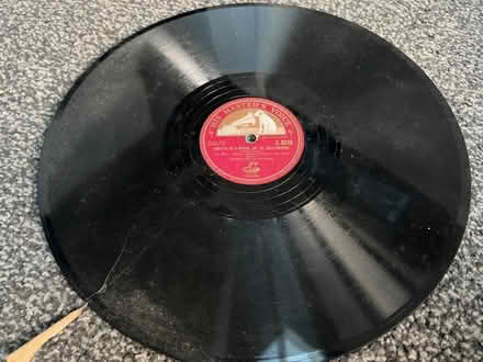 Photo of free 78 rpm records x21 (Ruislip UB10) #1
