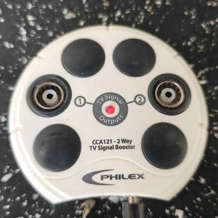 Photo of free PHILEX 2 Way TV Signal Booster (Carbis Bay TR26) #1