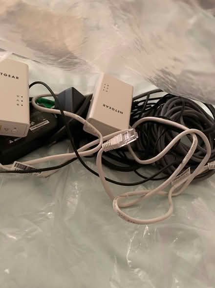 Photo of free Home office Wi-Fi connection kit (Haworth BD22) #1