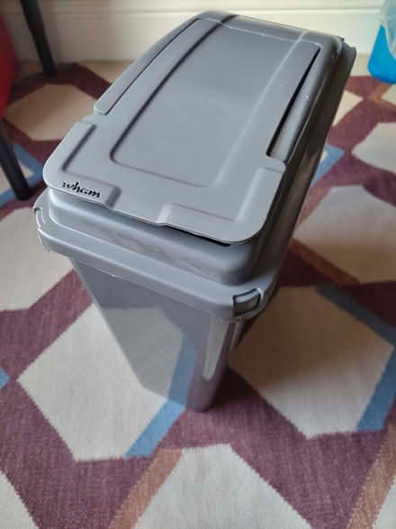 Photo of free Flip lid bin (Wavertree L15) #1