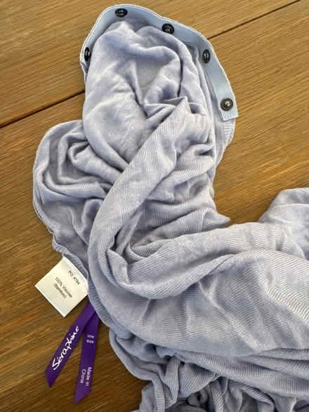 Photo of free Breastfeeding shawl (CR2 6PB) #2