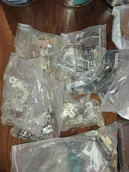 Photo of free Miscellaneous kitchen fittings (Sydenham SE26) #1