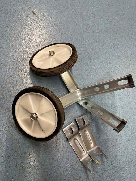 Photo of free Kids bike stabilisers (Cookham SL6) #1