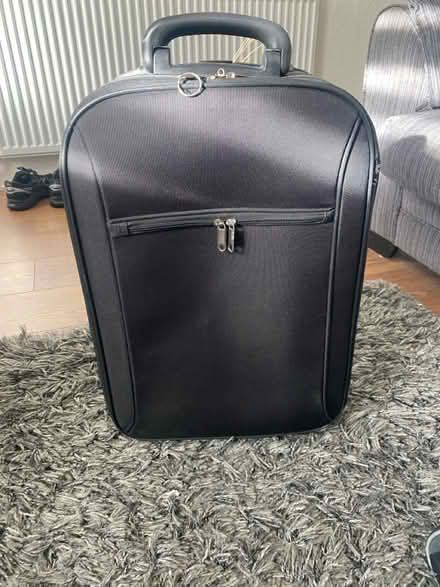 Photo of free Suitcase & large holdall (Sk14eg SK1) #1