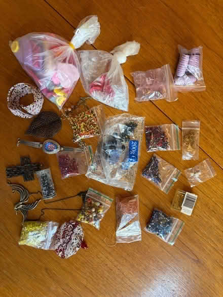 Photo of free Beads for making jewellery and instruction books (Southport PR8) #2