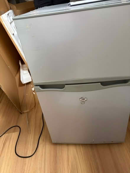 Photo of free Small bar fridge/caravan fridge (Kallangur) #1