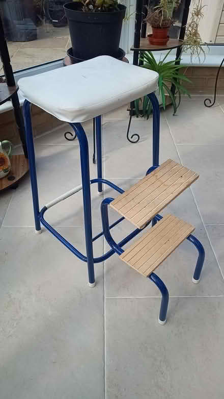 Photo of free Stall/steps (St. Leonards-on-sea TN38) #2