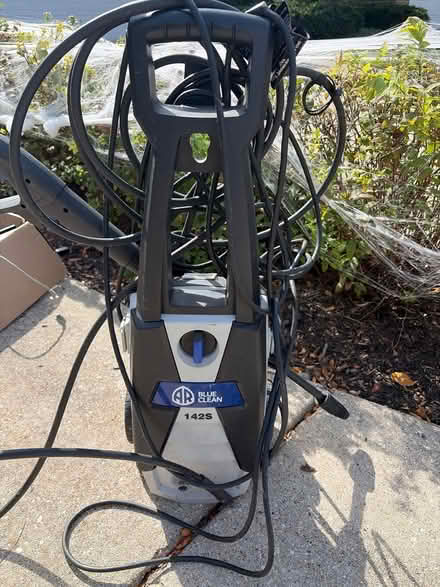 Photo of free Pressure washer (Buffalo grove) #3