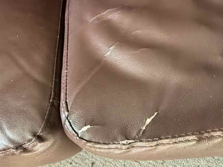 Photo of free 3 seather leather couch (LE13 0) #3