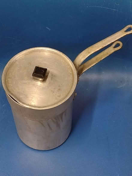 Photo of free Asparagus kettle 8" high (Horsell GU21) #1