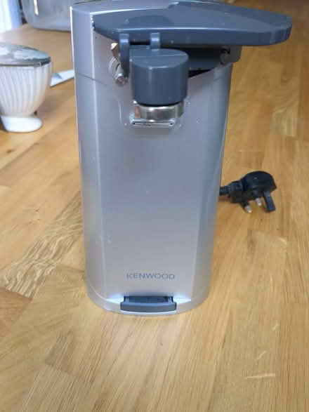 Photo of free Electric can opener (Kingswood) #1
