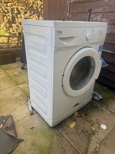 Photo of free Washing Machine (Not working) (South Norwood SE25) #2