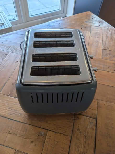 Photo of free 4 slice Breville toaster (Feering) #3