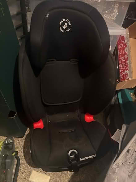 Photo of free Maxi Cosi Titan Car seat (Letchworth SG6) #1