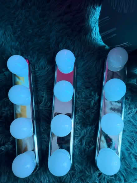 Photo of free Vanity lights (Wexham SL2) #1