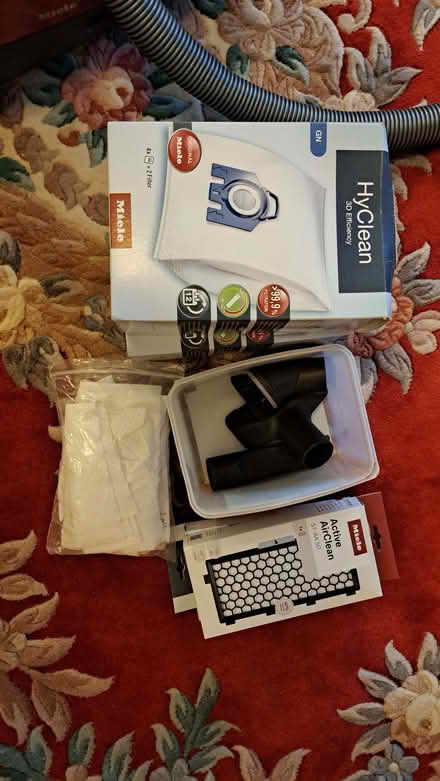 Photo of free Miele Cat&Dog TT 5000 vacuum cleaner (Higher Woodhill BL8) #4