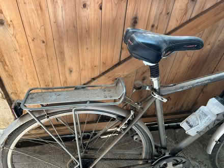 Photo of free mens bike (Marin) (Guiseley LS20) #3