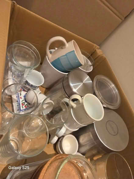 Photo of free Mixed Box of Glassware and Mugs – Good Condition (Frog Island LE4) #1