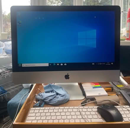 Photo of free Win10iMac for school student (ealing W5) #1