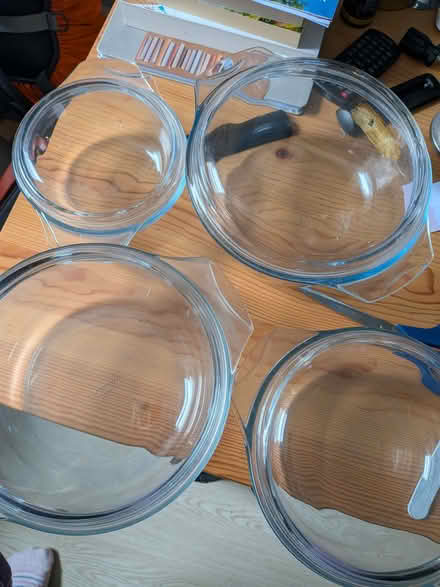 Photo of free Set 4 Pyrex casserole dishes (Abraham Heights LA1) #3