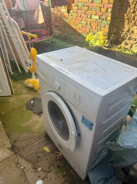 Photo of free Washing Machine (Not working) (South Norwood SE25) #1