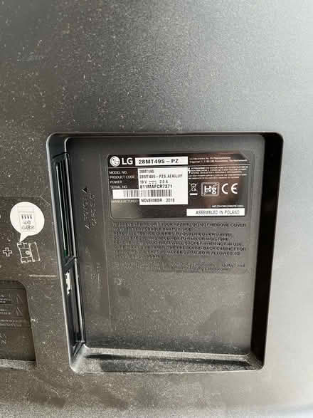 Photo of free 28” LG television (Surbiton KT6) #1