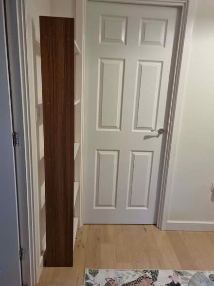 Photo of free freestanding bookcase (Priestwood RG42) #2
