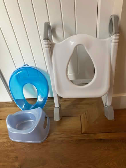 Photo of free Childs toilet seats (Great Glen LE8) #1