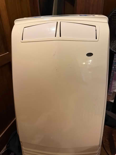 Photo of free 9000 btu air con (Willingdon BN22) #2