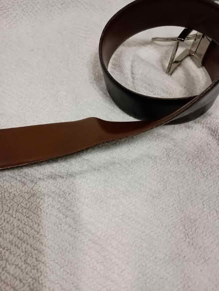 Photo of free Man' reversible belt (black/brown) (Yonge/Sheppard) #2