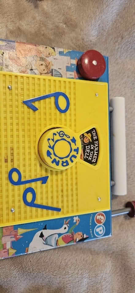 Photo of free Fisher price Music box toy (Hook Rg27 9tw) #1