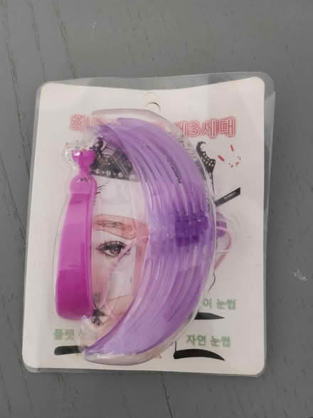 Photo of free Eyebrows stencil (Woolston SO19) #1