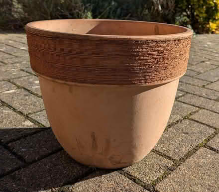 Photo of free 3 Terracotta plant pots and a compost bin (Martin's Heron RG12) #3