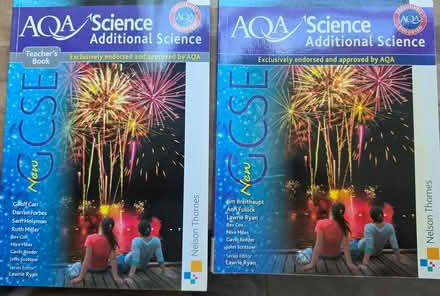 Photo of free AQA GCSE Science books (Sidcup DA15) #1