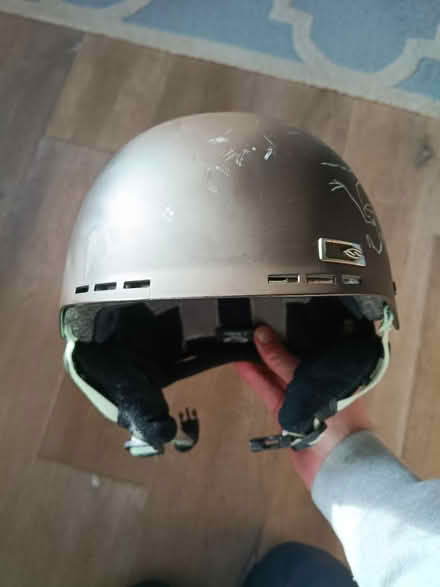 Photo of free Adult Ski/Snowboard Helmet (TW2 Whitton) #2