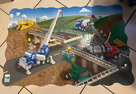Photo of free Giant Construction Floor Puzzle (Hemel Hempstead HP3) #1