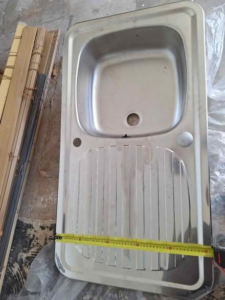 Photo of free Sink (Wrexham LL11) #3