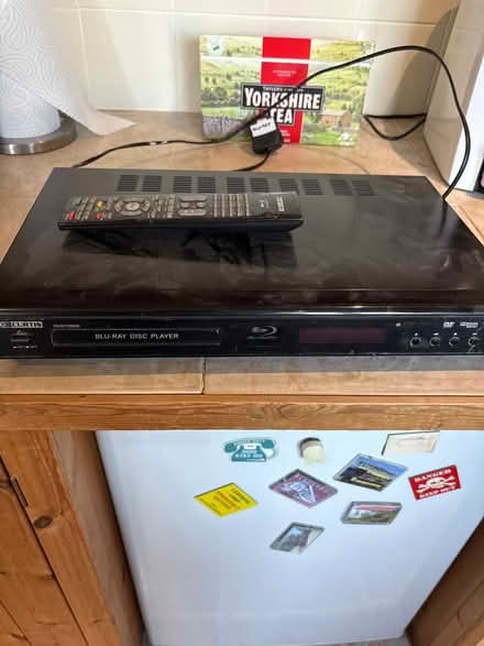 Photo of free Curtis blu ray player (Home LE10 2UD) #1